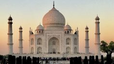 তাজমহলের ইতিহাস সম্পর্কে একটি প্রবন্ধ